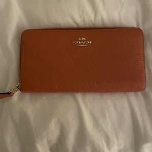 Coral wallet